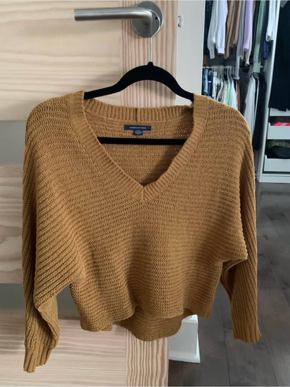 American Eagle Outfitters Women’s V-Neck Cropped Sweater - Mustard - small